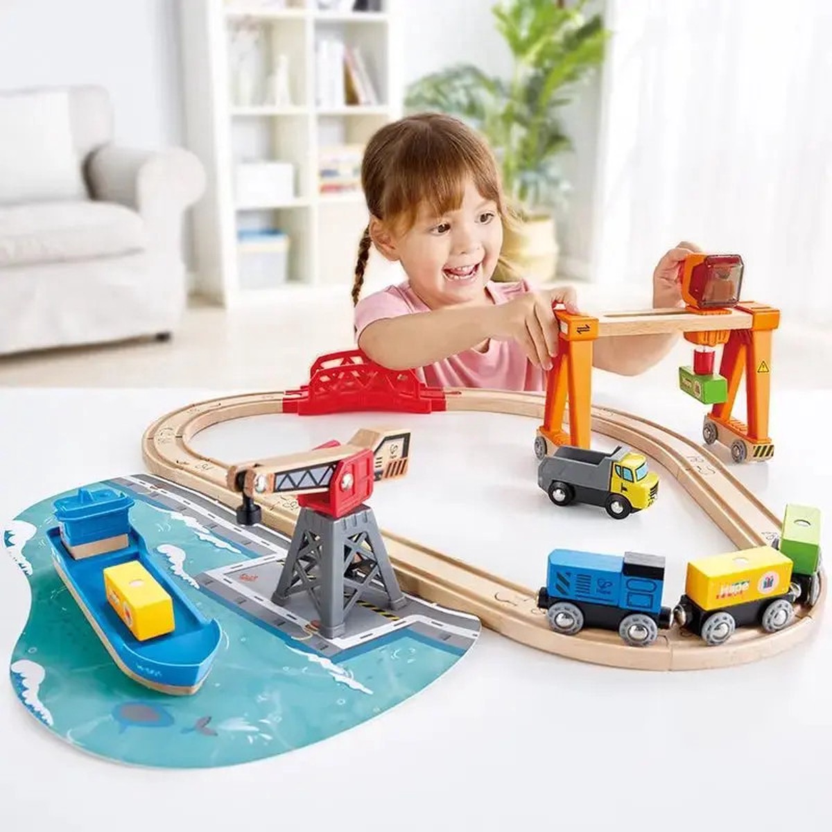 Hape Lift & Load Harbour Train Set
