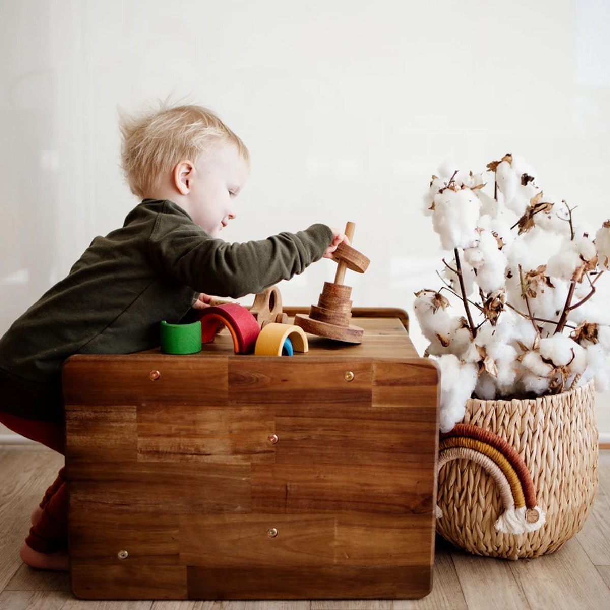 Qtoys 3 in 1 Toddler Chair