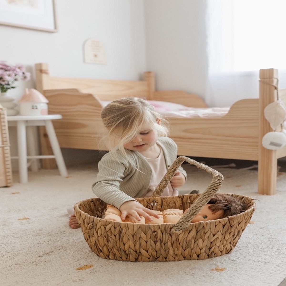 Qtoys Wicker Dolls Basket