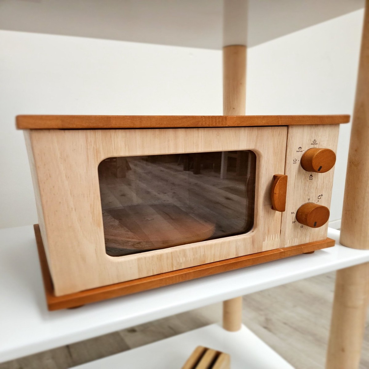 Qtoys Wooden Microwave Oven