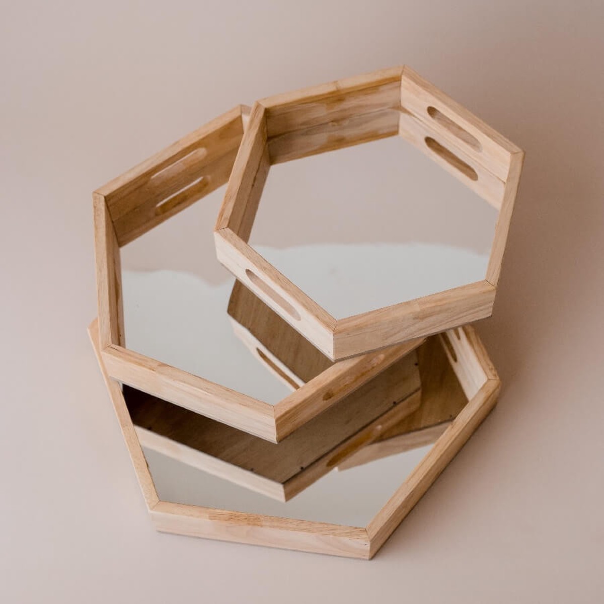 Qtoys Hexagonal Mirror Trays Set of 3