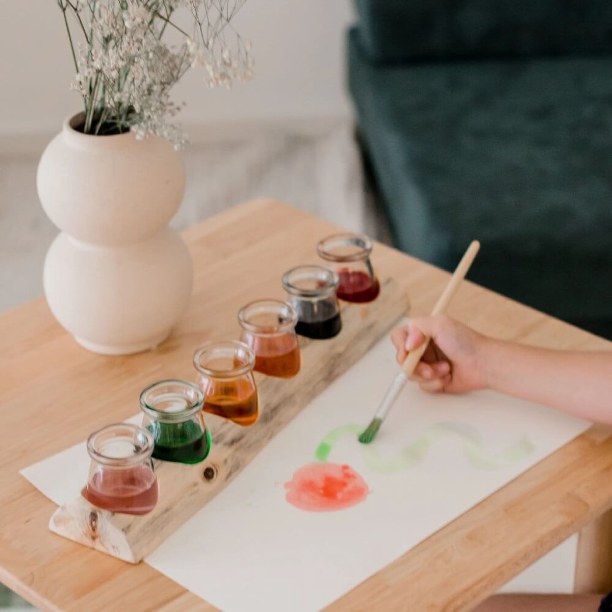 Qtoys Wooden Paint Pot Holder