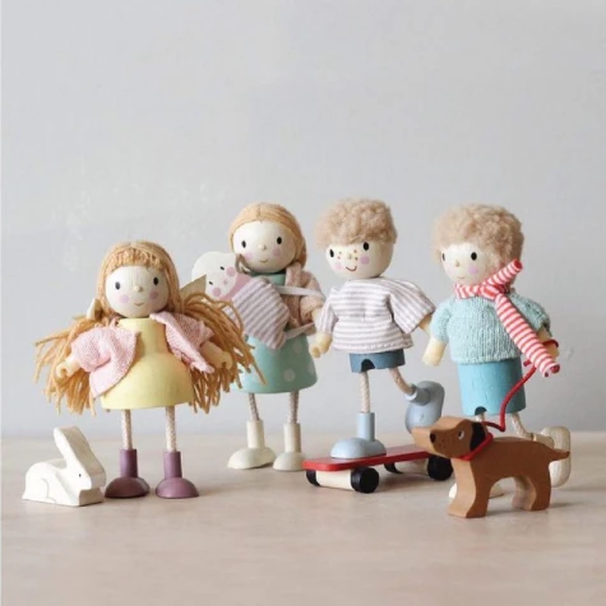 Tenderleaf Goodwood Family Dolls – Flexible Doll Figurines